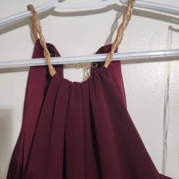Le chateau, size small, wine colored dress, NWT - Picture 2 of 5